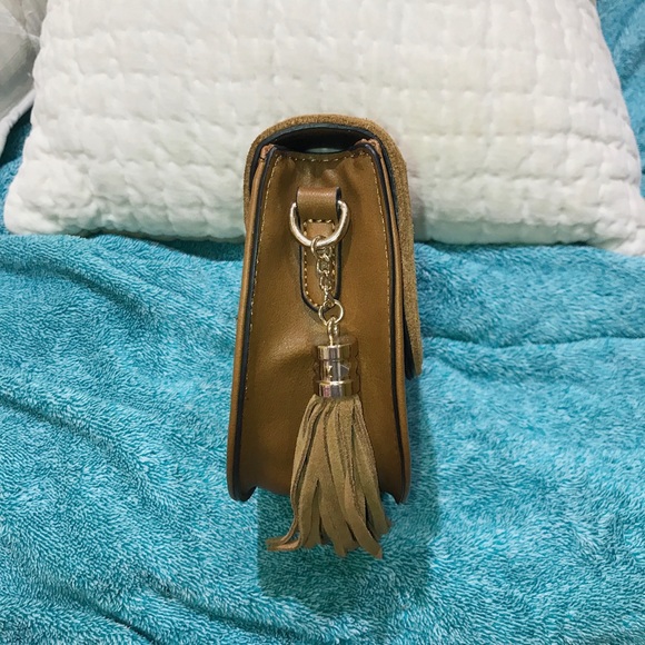 Charming Charlie Brown Purse - Picture 5 of 8